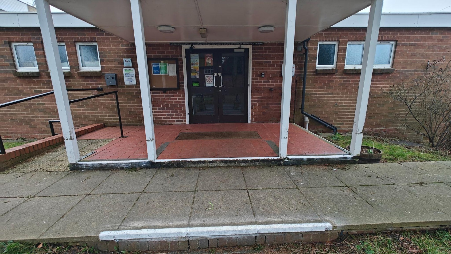 Contractor sought for Henley Memorial Trust